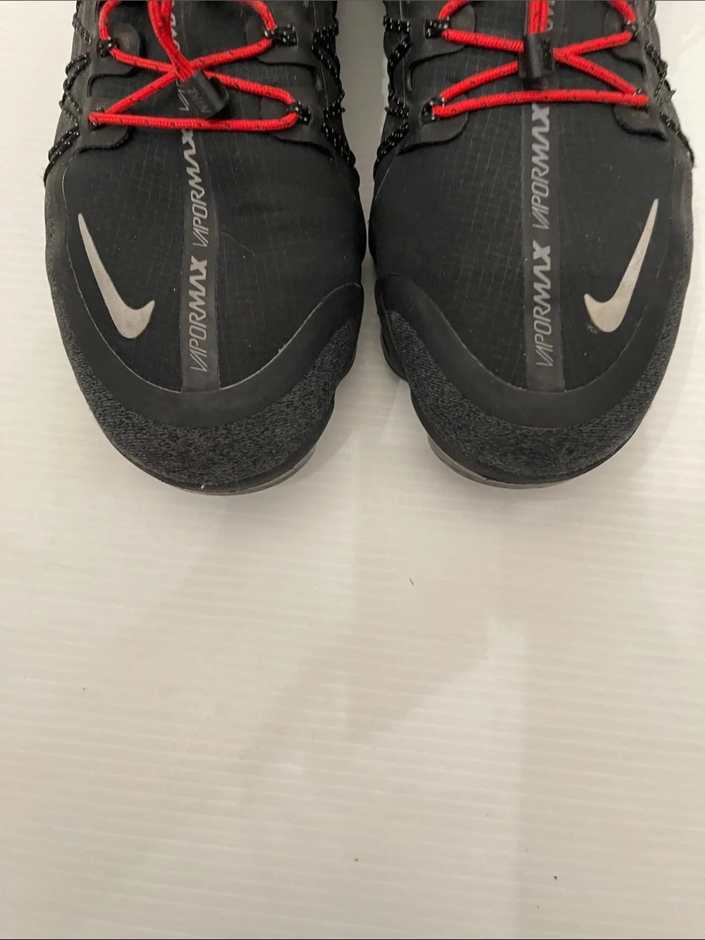NIKE AIR VAPORMAX FLYNIT UTILITY RUNNING SNEAKERS MENS SIZE 11.5
